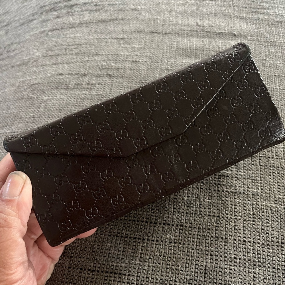 Gucci collapsable Brown Leather Sunglasses Case
